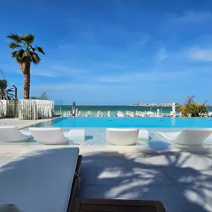  Apartment La Vie, Jbr- Sea View With Beach Access- Happy Holidays Lux United Arab Emirates